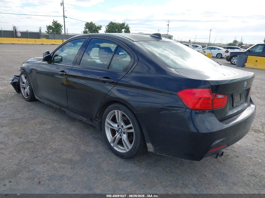 2014 BMW 3er VIN WBA3C1C5XEK115893 IAAI salvage auction — FRONT END, Salvage (California), sold $1,250 on 2026-07-17 (photo 3)