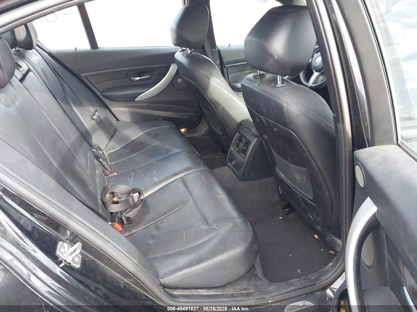 2014 BMW 3er VIN WBA3C1C5XEK115893 IAAI salvage auction — FRONT END, Salvage (California), sold $1,250 on 2026-07-17 (photo 8)