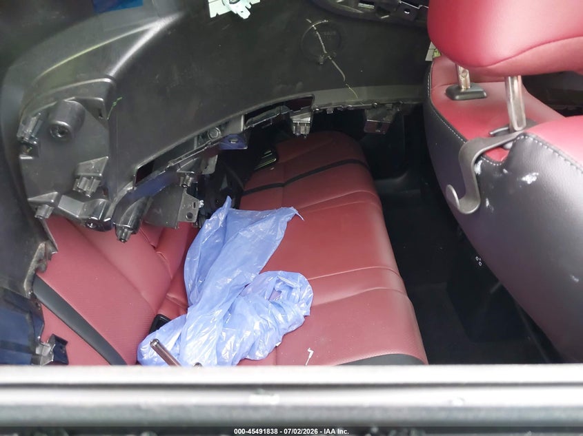 2026 Mazda Cx-50 VIN 7MMVAADW5TN164410 IAAI salvage auction — RIGHT SIDE, Salvage Certificate (California), sold $150 on 2026-07-29 (photo 8)