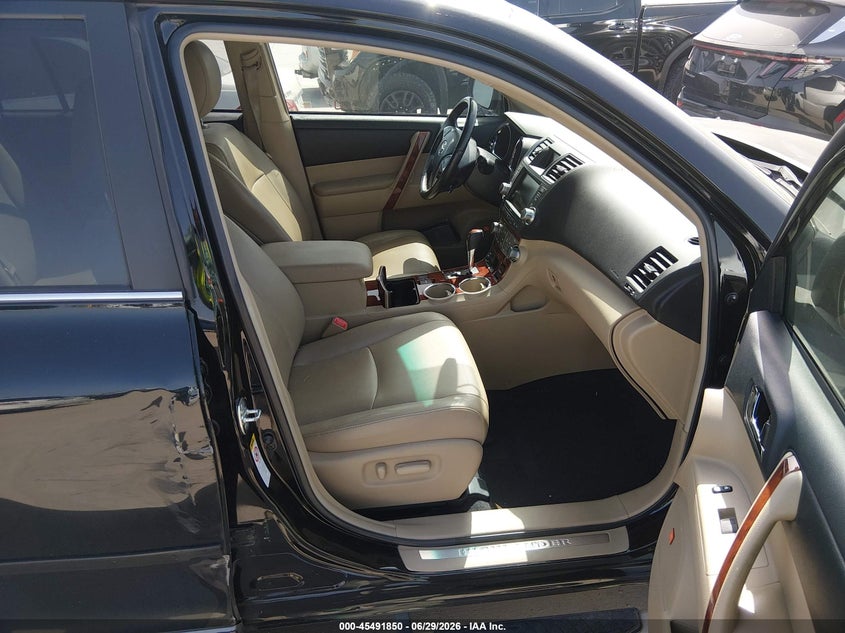 2012 Toyota Highlander VIN 5TDYK3EH1CS053675 IAAI salvage auction — LEFT & RIGHT, Original (Texas), sold $4,100 on 2026-07-30 (photo 5)