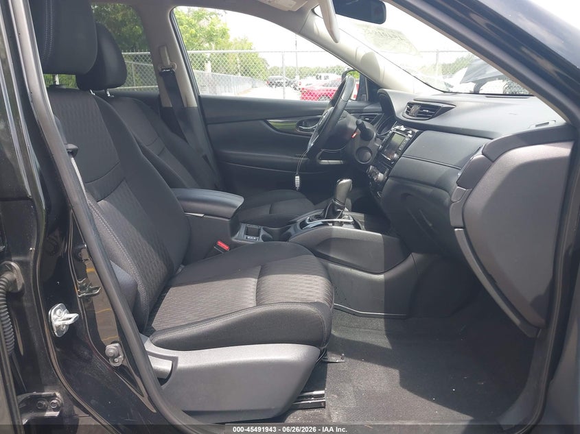 2019 Nissan Rogue VIN KNMAT2MT2KP513353 IAAI salvage auction — FRONT END, Rebuildable (Florida), sold $3,000 on 2026-07-27 (photo 5)