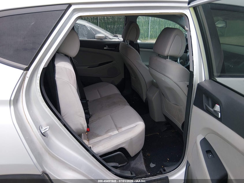 2016 Hyundai Tucson VIN KM8J33A21GU034976 IAAI salvage auction — FRONT & REAR, Salvage (Kansas), sold $2,350 on 2026-07-24 (photo 8)