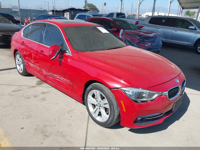 2018 BMW 3er VIN WBA8B9C54JK676933 IAAI salvage auction — RIGHT SIDE, Salvage Title, sold $6,000 on 2026-08-05 (photo 1)