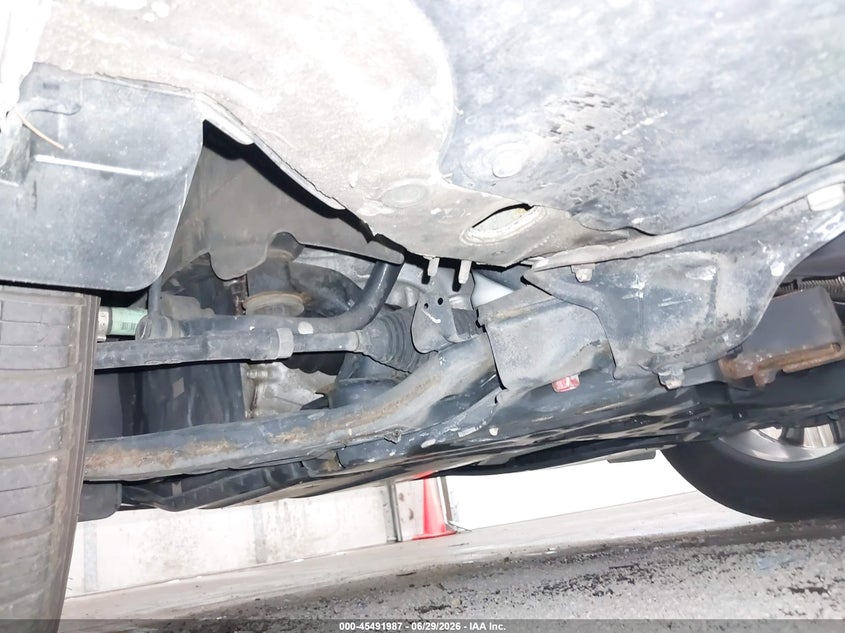 2018 Hyundai Santa fe VIN KM8SNDHF0JU285637 IAAI salvage auction — NORMAL WEAR, Clear (Minnesota), sold $3,150 on 2026-07-14 (photo 6)