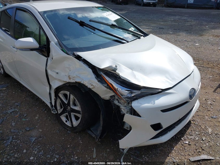 2016 Toyota Prius VIN JTDKARFU1G3002899 IAAI salvage auction — FRONT & REAR, Salvage Title, sold $2,550 on 2026-07-23 (photo 6)
