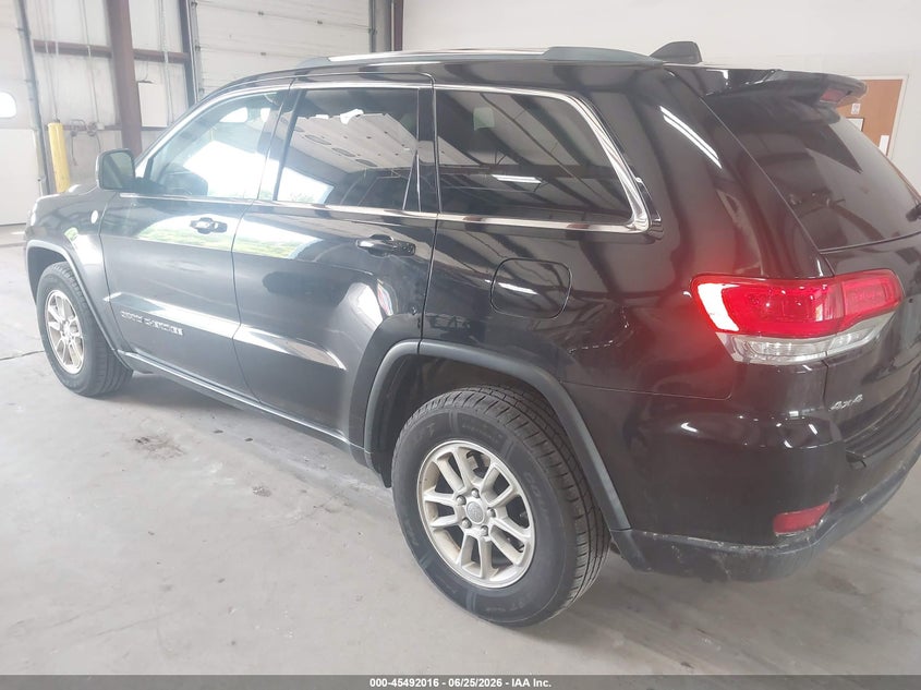 2018 Jeep Grand cherokee VIN 1C4RJFAG0JC373641 IAAI salvage auction — NORMAL WEAR, Sf97 (Michigan), sold $7,075 on 2026-08-11 (photo 3)