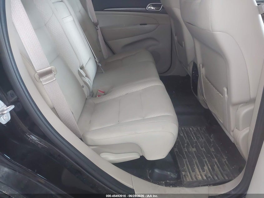 2018 Jeep Grand cherokee VIN 1C4RJFAG0JC373641 IAAI salvage auction — NORMAL WEAR, Sf97 (Michigan), sold $7,075 on 2026-08-11 (photo 8)