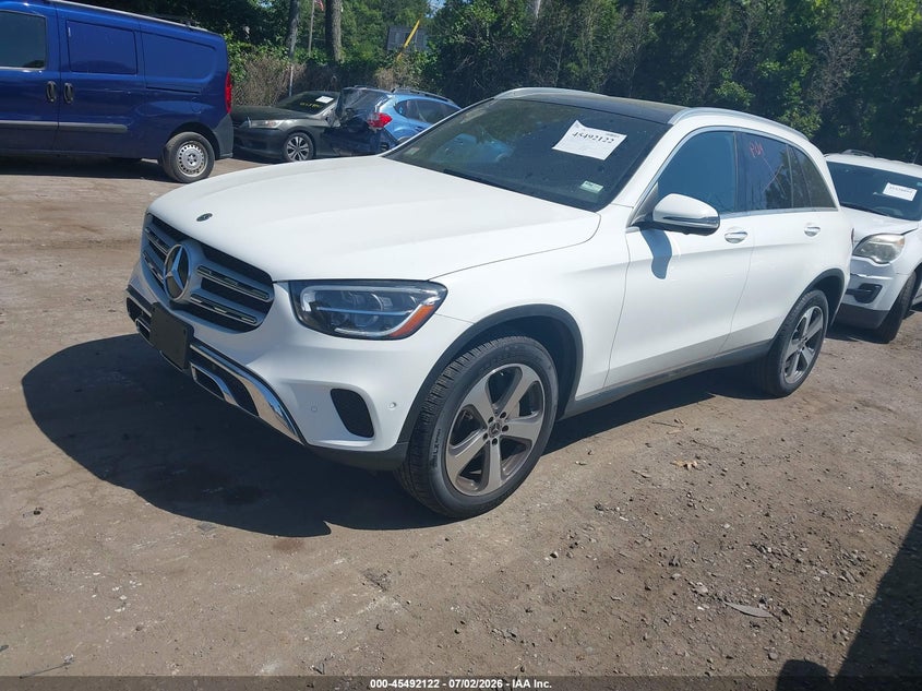 2020 Mercedes-benz Glc VIN WDC0G8EB2LF685201 IAAI salvage auction — RIGHT SIDE, Salvage (Massachusetts), sold $10,600 on 2026-07-28 (photo 2)