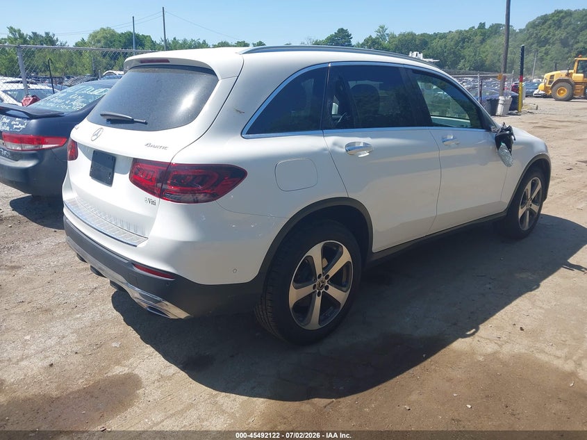 2020 Mercedes-benz Glc VIN WDC0G8EB2LF685201 IAAI salvage auction — RIGHT SIDE, Salvage (Massachusetts), sold $10,600 on 2026-07-28 (photo 4)