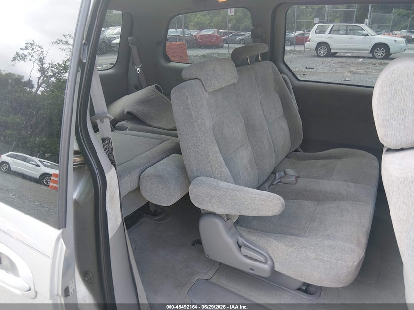 2005 Kia SEDONA VIN KNDUP132856726953 IAAI salvage auction — FRONT END, Clear (Virginia), sold $200 on 2026-07-21 (photo 8)