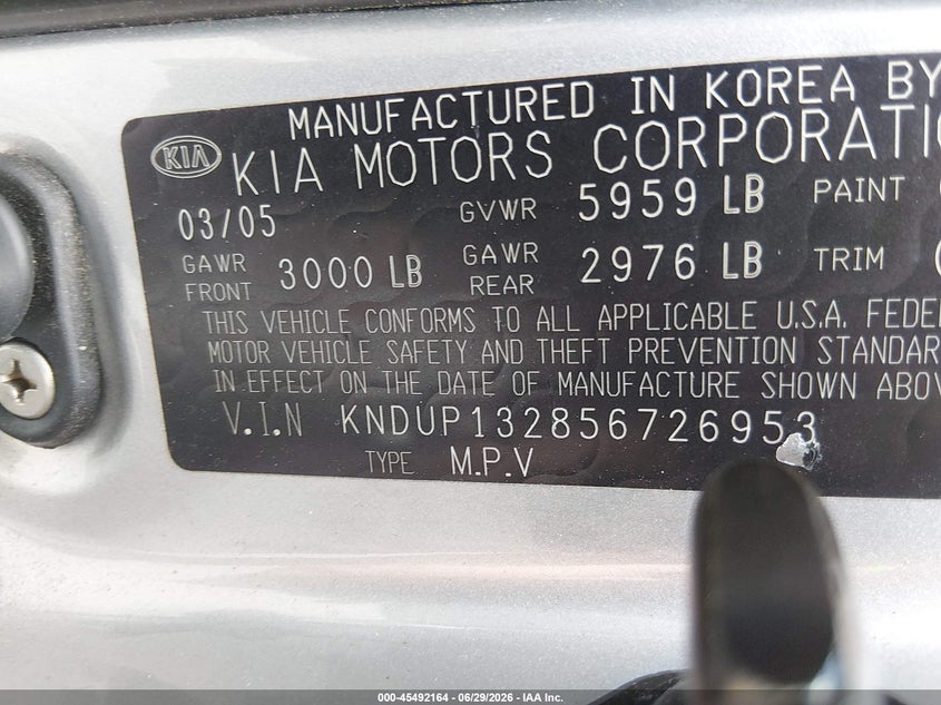 2005 Kia SEDONA VIN KNDUP132856726953 IAAI salvage auction — FRONT END, Clear (Virginia), sold $200 on 2026-07-21 (photo 9)