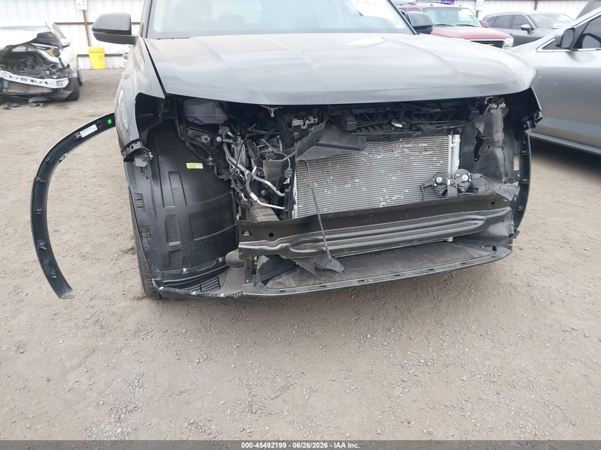 2026 Volkswagen Atlas VIN 1V2HN2CA6TC556058 IAAI salvage auction — FRONT END, Enterprise Vehicles Clear Only (Washington), sold $20,100 on 2026-07-29 (photo 6)