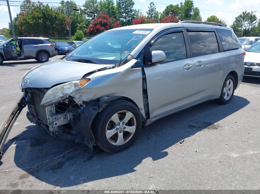 2011 Toyota Sienna VIN 5TDKA3DC8BS003675 IAAI salvage auction — FRONT & REAR, Salvage (North Carolina), sold $1,250 on 2026-08-02 (photo 2)
