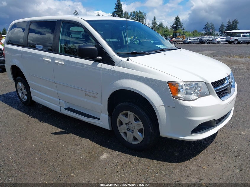 2011 Dodge Grand caravan VIN 2D4RN4DG8BR723064 — IAAI salvage auction photo