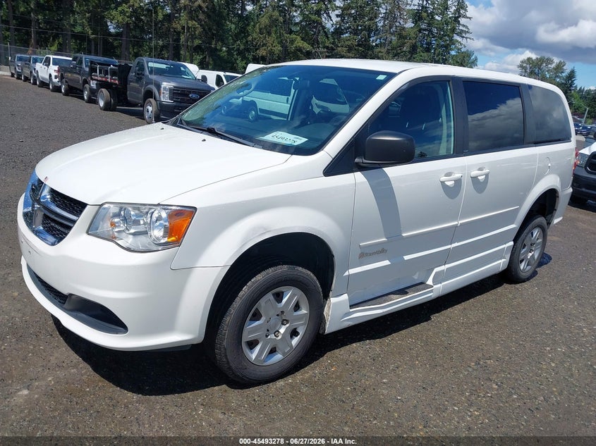 2011 Dodge Grand caravan VIN 2D4RN4DG8BR723064 IAAI salvage auction — FRONT END, Sf97 (Washington), sold $11,600 on 2026-07-29 (photo 2)