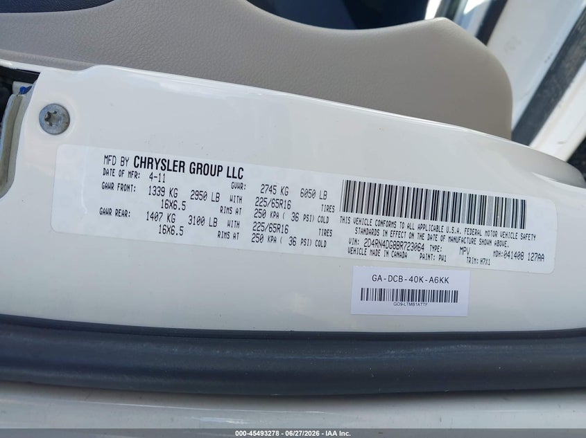 2011 Dodge Grand caravan VIN 2D4RN4DG8BR723064 IAAI salvage auction — FRONT END, Sf97 (Washington), sold $11,600 on 2026-07-29 (photo 9)