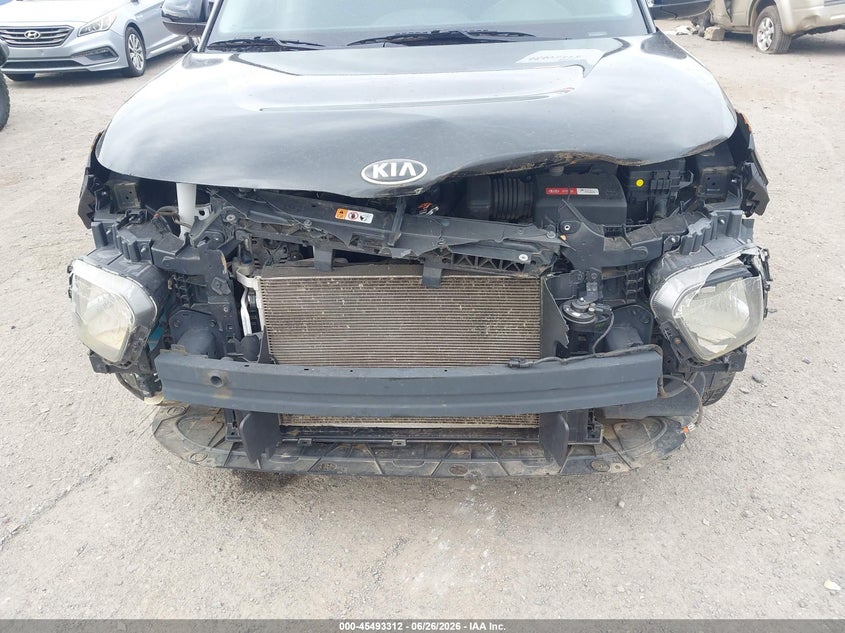 2021 Kia Soul VIN KNDJ63AU4M7751573 IAAI salvage auction — FRONT END, Salvage (Arkansas), sold $1,775 on 2026-07-15 (photo 6)