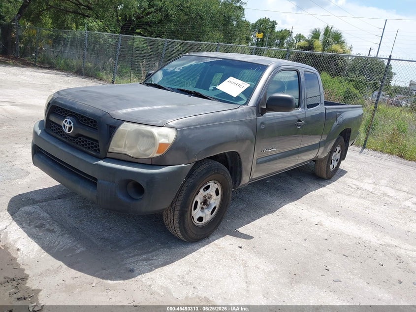 2011 Toyota Tacoma VIN 5TFTX4CN0BX001571 IAAI salvage auction — LEFT & RIGHT, Clear (Florida), sold $5,500 on 2026-08-01 (photo 2)
