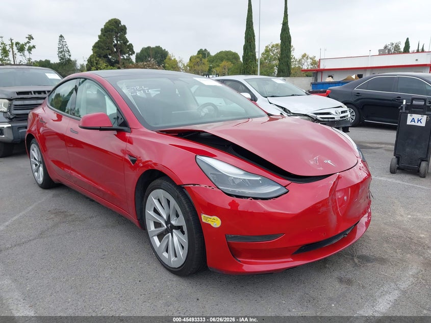 2022 Tesla Model 3 VIN 5YJ3E1EB2NF272315 IAAI salvage auction — FRONT END, Salvage Title, sold $4,850 on 2026-08-27 (photo 1)
