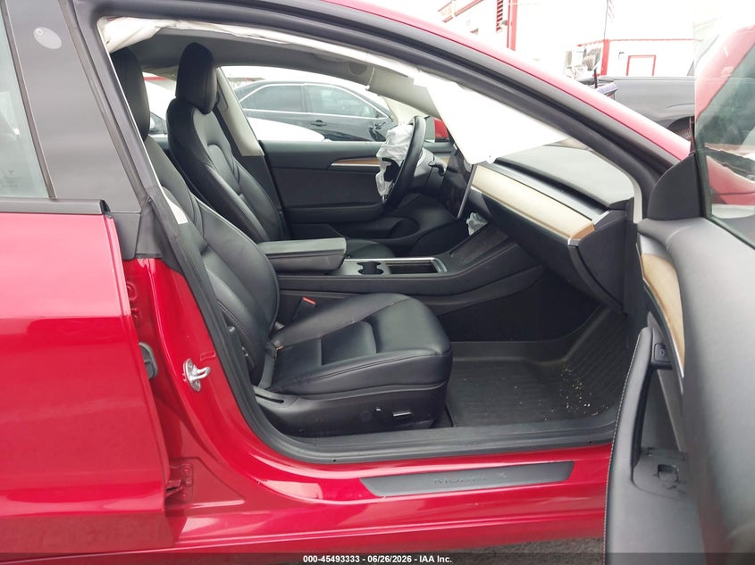 2022 Tesla Model 3 VIN 5YJ3E1EB2NF272315 IAAI salvage auction — FRONT END, Salvage Title, sold $4,850 on 2026-08-27 (photo 5)