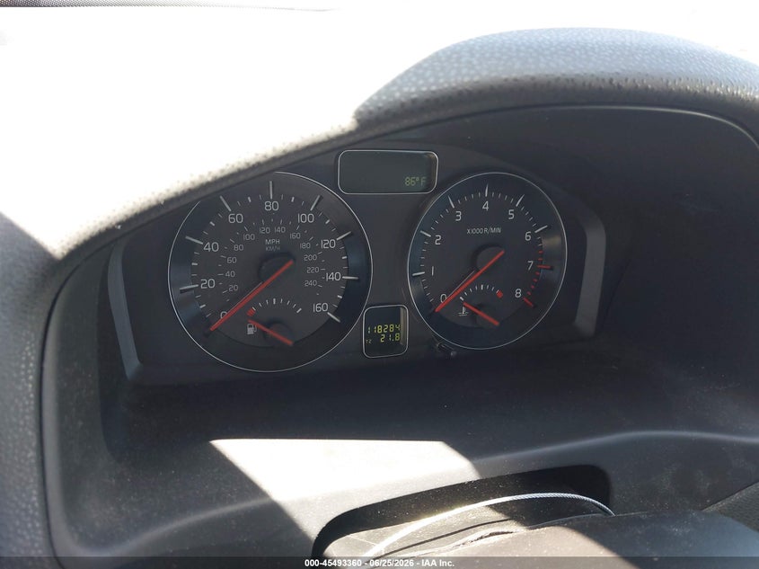 2008 Volvo C30 VIN YV1MK672482070052 IAAI salvage auction — RIGHT REAR, Salvage (California), sold $475 on 2026-07-23 (photo 7)