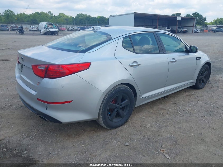 2014 Kia Optima VIN 5XXGM4A78EG350651 IAAI salvage auction — NORMAL WEAR, Clear (Tennessee), sold $425 on 2026-07-29 (photo 4)