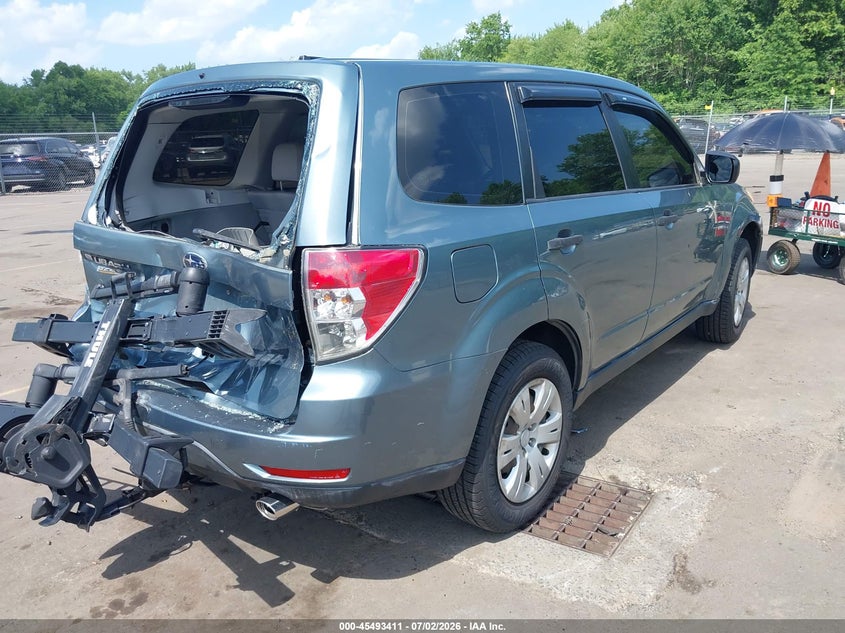 2009 Subaru Forester VIN JF2SH616X9H768933 IAAI salvage auction — REAR END, Salvage (Connecticut), sold $350 on 2026-07-30 (photo 4)