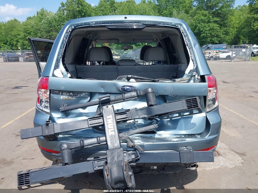 2009 Subaru Forester VIN JF2SH616X9H768933 IAAI salvage auction — REAR END, Salvage (Connecticut), sold $350 on 2026-07-30 (photo 6)