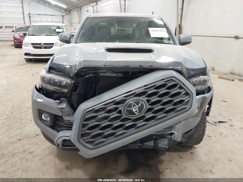 2021 Toyota Tacoma VIN 3TYCZ5AN3MT040364 IAAI salvage auction — FRONT END, Salvage Title, sold $12,800 on 2026-08-01 (photo 6)