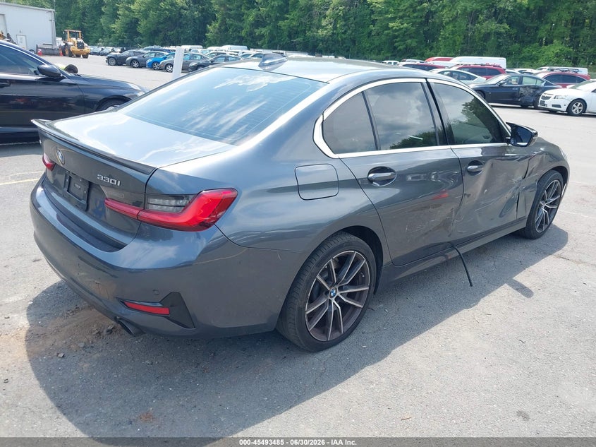 2019 BMW 3er VIN WBA5R7C55KAJ82364 IAAI salvage auction — SIDE, Salvage (Connecticut), sold $8,150 on 2026-07-09 (photo 4)