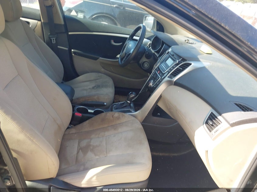 2016 Hyundai Elantra VIN KMHD35LHXGU259214 IAAI salvage auction — NORMAL WEAR, Clear (Florida), sold $550 on 2026-07-30 (photo 5)
