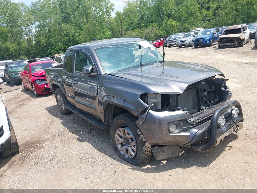 2016 Toyota Tacoma VIN 5TFSZ5AN6GX014461 IAAI salvage auction — LEFT SIDE, Salvage (Ohio), sold $3,450 on 2026-07-28 (photo 1)