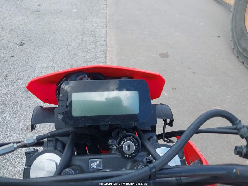 2023 Honda Crf VIN MLHND1617P5200397 IAAI salvage auction — THEFT, Salvage Title, sold $525 on 2026-07-22 (photo 7)