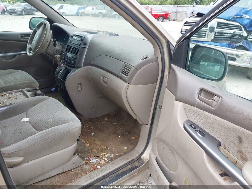 2006 Toyota Sienna VIN 5TDZA23C46S390001 IAAI salvage auction — NORMAL WEAR, Original (Ohio), sold $675 on 2026-07-08 (photo 5)