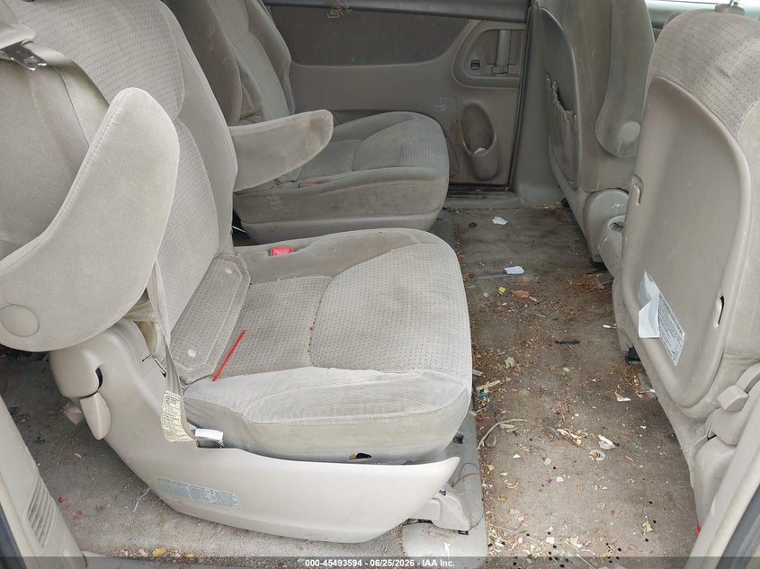 2006 Toyota Sienna VIN 5TDZA23C46S390001 IAAI salvage auction — NORMAL WEAR, Original (Ohio), sold $675 on 2026-07-08 (photo 8)