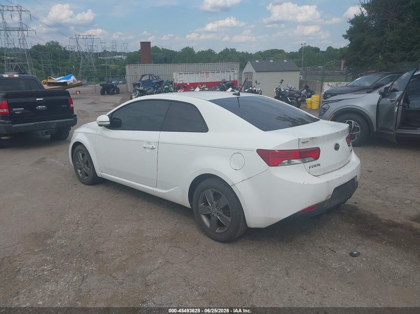 2012 Kia Forte VIN KNAFU6A27C5552200 IAAI salvage auction — NORMAL WEAR, Clear (Pennsylvania), sold $500 on 2026-07-24 (photo 3)