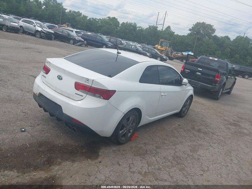 2012 Kia Forte VIN KNAFU6A27C5552200 IAAI salvage auction — NORMAL WEAR, Clear (Pennsylvania), sold $500 on 2026-07-24 (photo 4)
