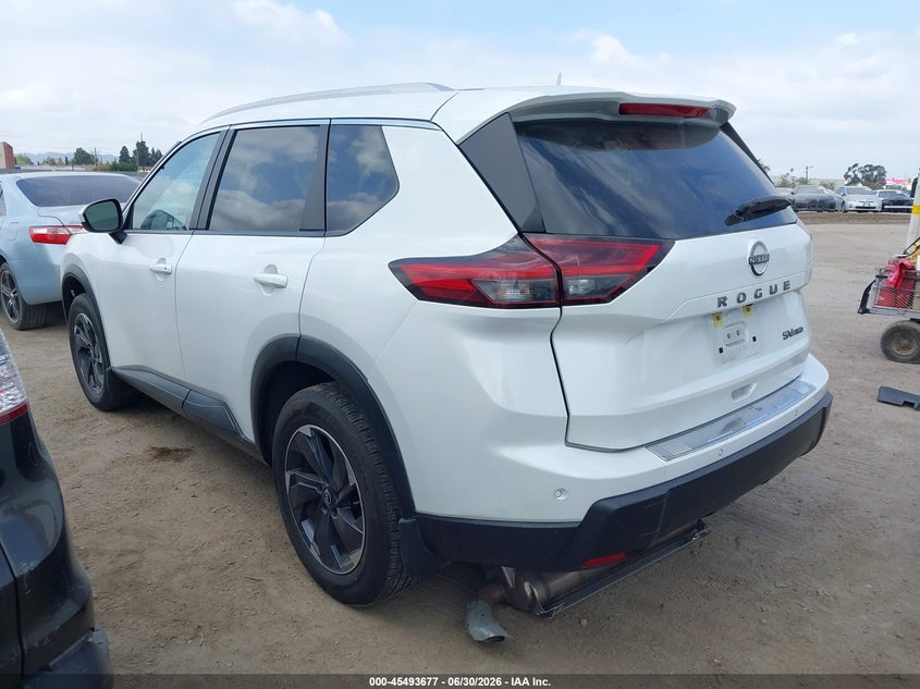 2024 Nissan Rogue VIN JN8BT3BB4RW439183 IAAI salvage auction — RIGHT SIDE, Salvage (California), sold $6,800 on 2026-07-29 (photo 3)