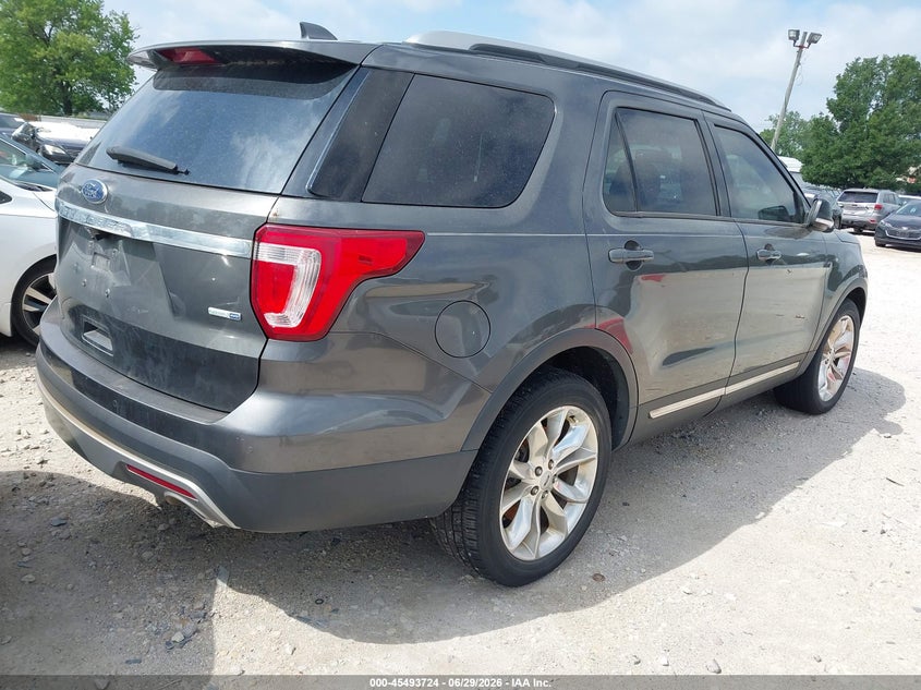 2016 Ford Explorer VIN 1FM5K8D87GGA17292 IAAI salvage auction — NORMAL WEAR, Clear (Indiana), sold $1,125 on 2026-07-23 (photo 4)