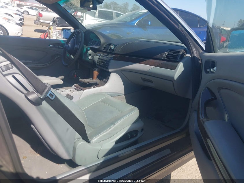 2006 BMW 3 series VIN WBABW53436PZ40406 IAAI salvage auction — NORMAL WEAR, Salvage (California), sold $1,000 on 2026-07-08 (photo 5)