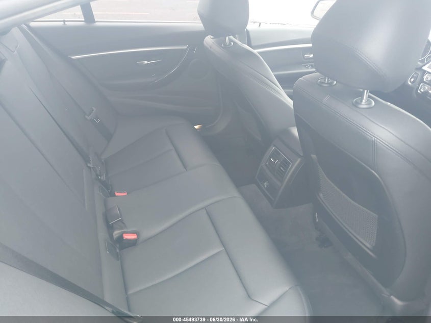 2018 BMW 3er VIN WBA8B9C59JEE82867 IAAI salvage auction — FRONT END, Salvage (California), sold $5,000 on 2026-07-09 (photo 8)