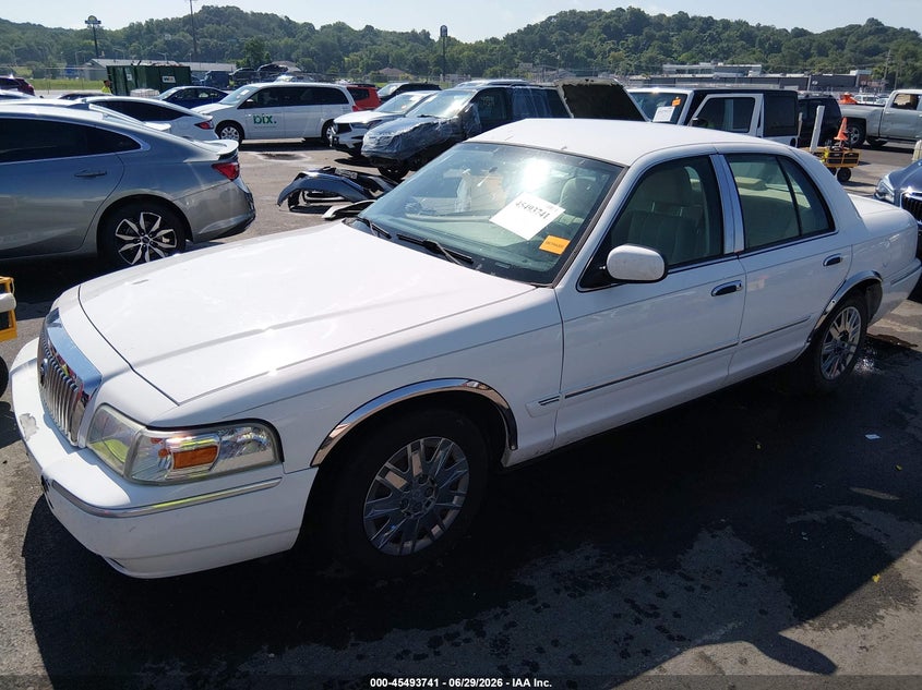 2006 Mercury Grand marquis VIN 2MEFM74V36X612733 IAAI salvage auction — SIDE, Salvage (Missouri), sold $25 on 2026-07-28 (photo 2)