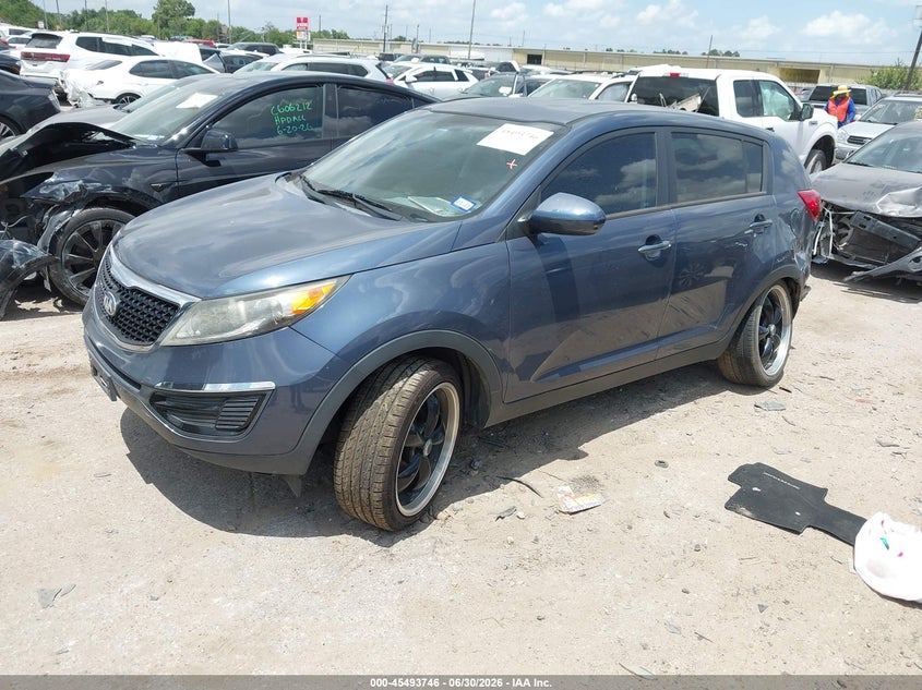 2016 Kia Sportage VIN KNDPB3AC1G7856637 IAAI salvage auction — RIGHT REAR, Salvage (Texas), sold $850 on 2026-07-29 (photo 2)