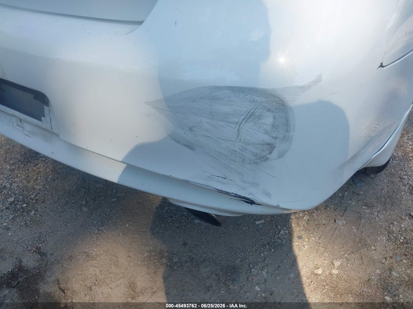 2011 Infiniti G25 VIN JN1DV6AR6BM654020 IAAI salvage auction — NORMAL WEAR, Clear (Maryland), sold $925 on 2026-07-16 (photo 6)