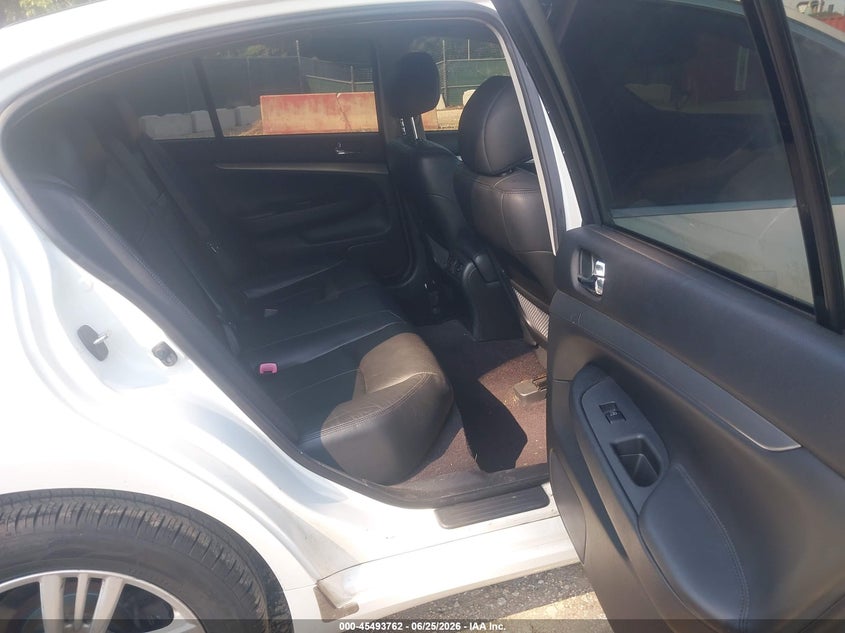 2011 Infiniti G25 VIN JN1DV6AR6BM654020 IAAI salvage auction — NORMAL WEAR, Clear (Maryland), sold $925 on 2026-07-16 (photo 8)