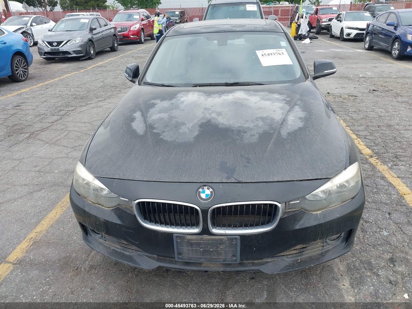 2012 BMW 3er VIN WBA3A5C50CF341248 IAAI salvage auction — NORMAL WEAR, Clear - Dealer Only (California), sold $275 on 2026-07-21 (photo 6)