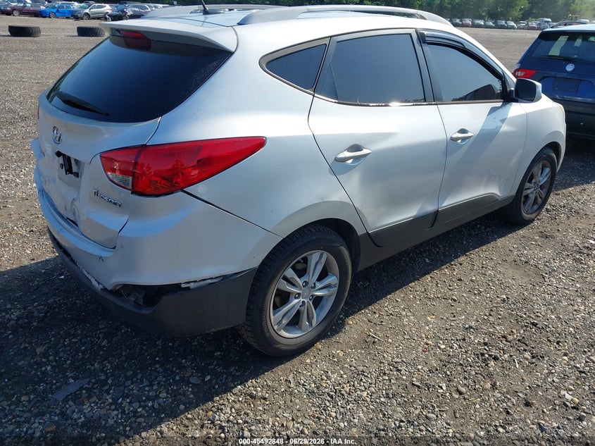 2010 Hyundai Tucson VIN KM8JU3AC9AU044328 IAAI salvage auction — FRONT & REAR, Mv-907A (New York), sold $1,900 on 2026-07-14 (photo 4)
