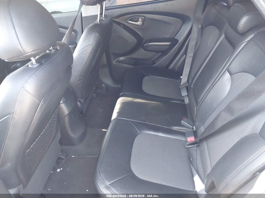 2010 Hyundai Tucson VIN KM8JU3AC9AU044328 IAAI salvage auction — FRONT & REAR, Mv-907A (New York), sold $1,900 on 2026-07-14 (photo 8)