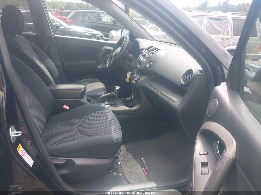 2011 Toyota Rav 4 VIN JTMRF4DV9B5045026 IAAI salvage auction — STRIPPED, Clear (Massachusetts), sold $2,150 on 2026-07-24 (photo 5)