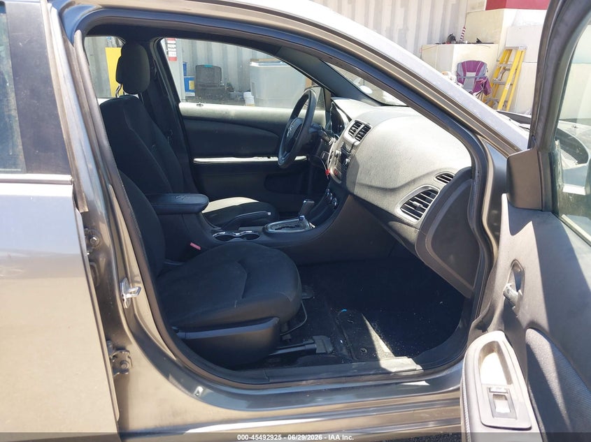 2013 Dodge Avenger VIN 1C3CDZAB1DN594018 IAAI salvage auction — NORMAL WEAR, Clear (California), sold $400 on 2026-08-01 (photo 5)